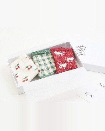 Baby socks 3 pair set ROYALTIES