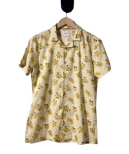 Chemise jaune et vert...